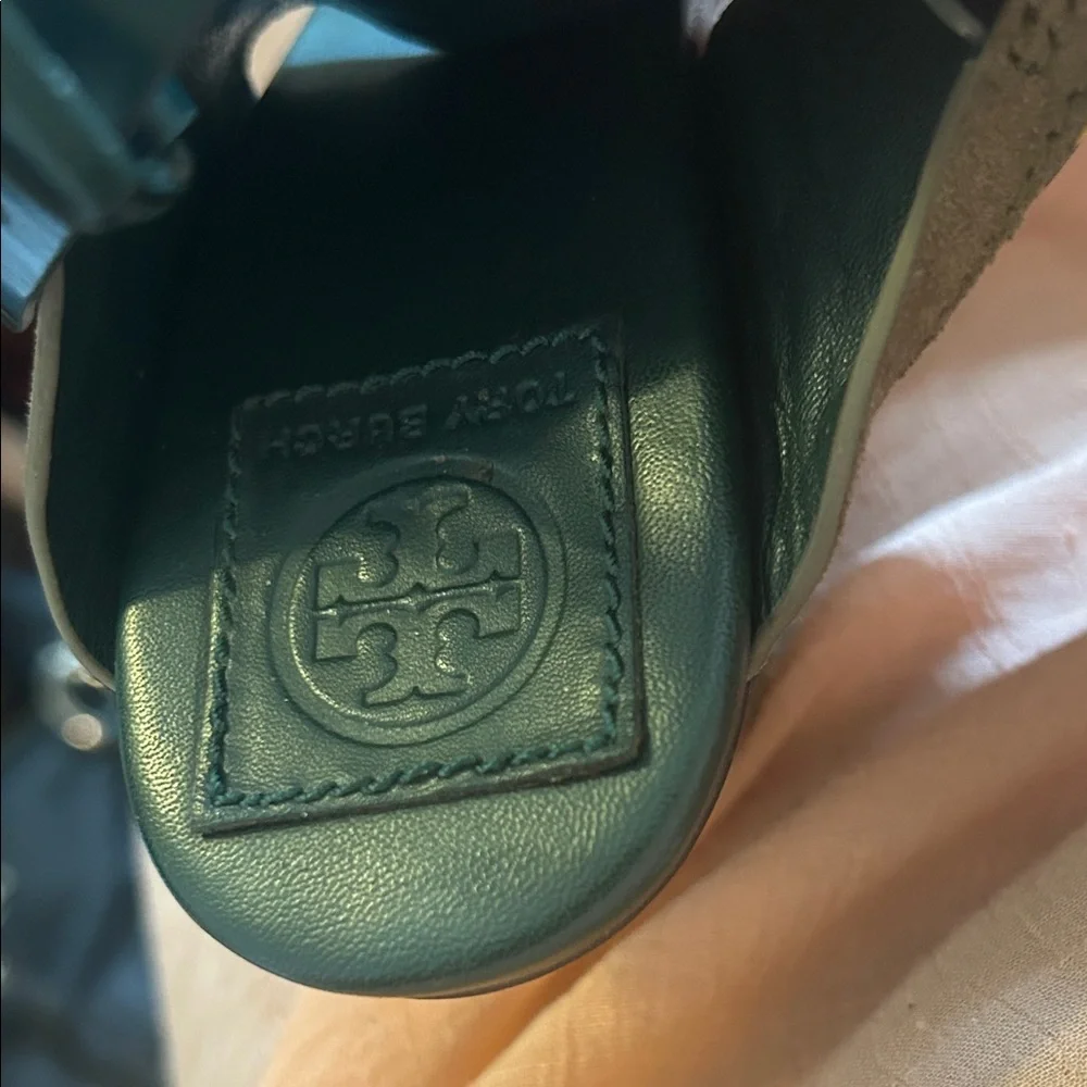 Tory Burch Sandals with Snake Print Accents Size 7 - Picture 4 of 5
